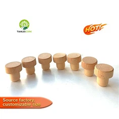 T-förmiger Buchenstopfen